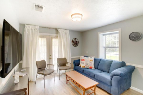 Cozy Shenandoah Home Less Than 2 Mi to The Woodlands Mall!
